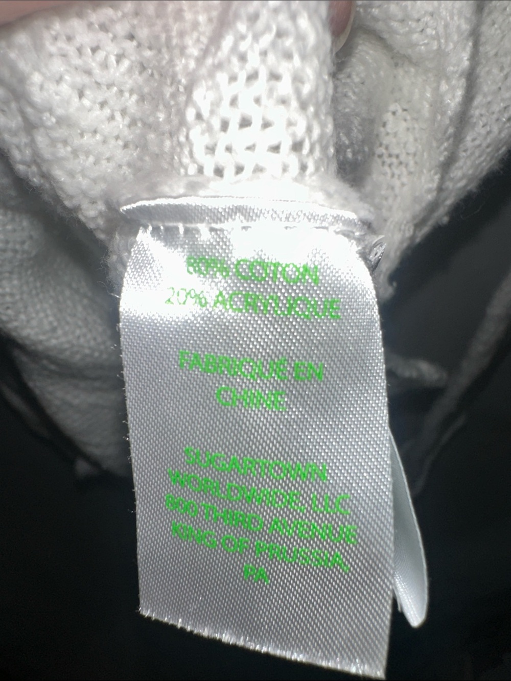Lilly Pulitzer White Knit Top with Pink Logo Tag - Picture 8 of 9